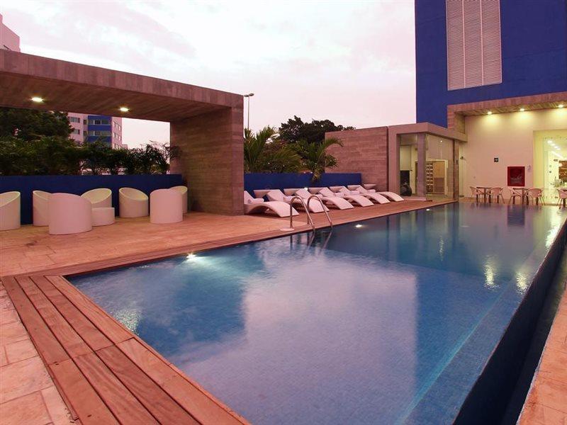 One Villahermosa 2000 Exteriör bild